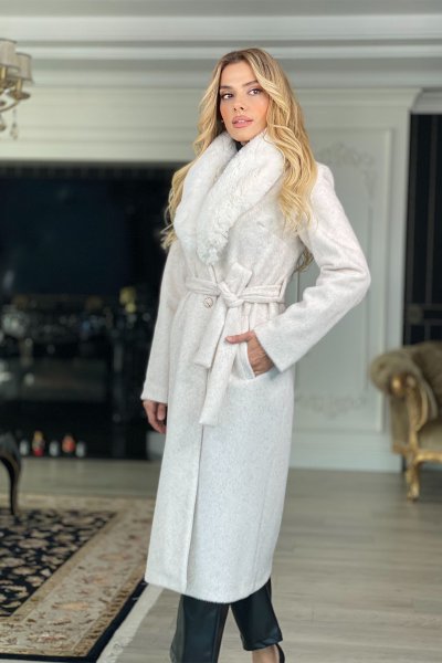 KÜRK DETAYLI TAY KUMAŞ MAXİ BOY KABAN