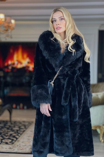 KÜRK DETAYLI ÖRME ANGORA KABAN