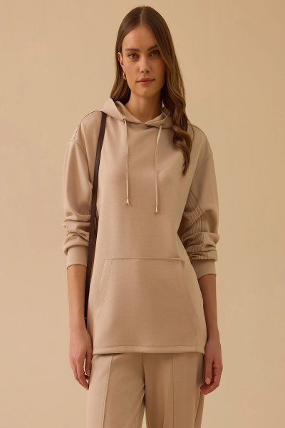 kapüşonlu arka çizgili sweatshirt