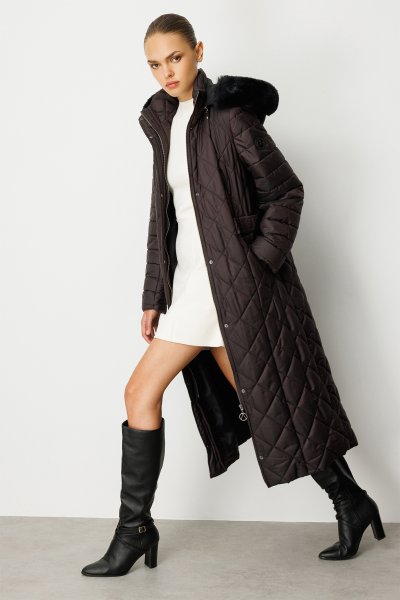 UZUN KAPŞONU KÜRKLÜ BÜYÜK BEDEN KABAN